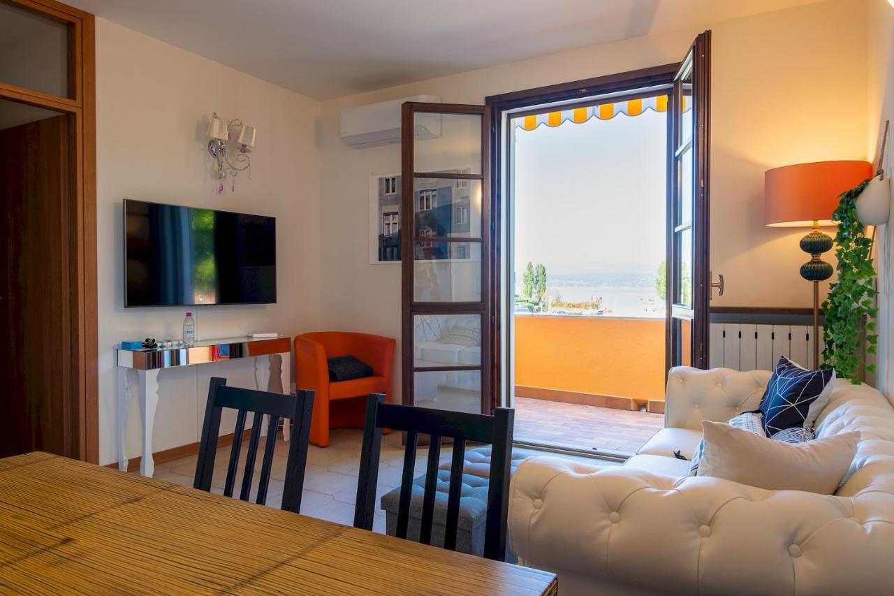 La Casa Sul Porto - Italian Homing Apartment Sirmione Exterior photo